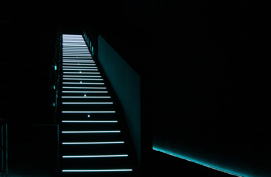 Step Lighting Kits: Homes, Bars, Restaurants, Churches